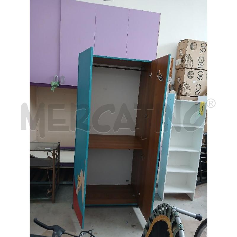 ARMADIO 2 ANTE PIN UP AZZURRO LEGNO | Mercatino dell'Usato Salerno fratte 2