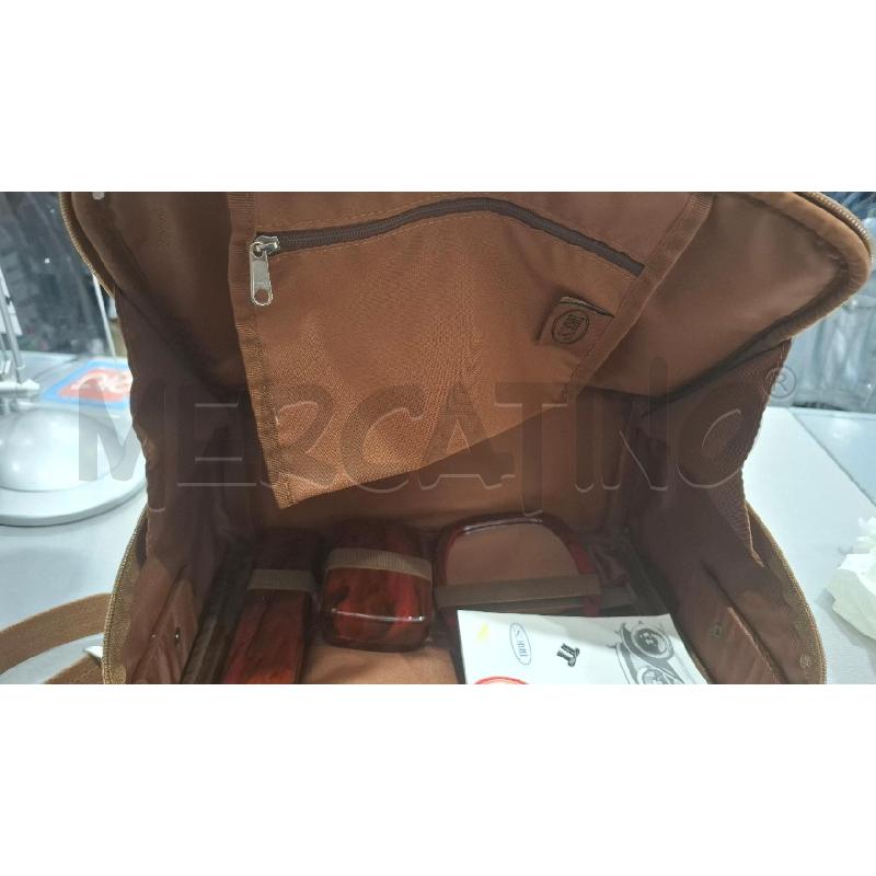 BEAUTY BRICS MARRONCINO STAMPA A COCCO CON PORTA SAPONE7SPAZZOLINO E SPECCHIETTO | Mercatino dell'Usato Salerno fratte 3