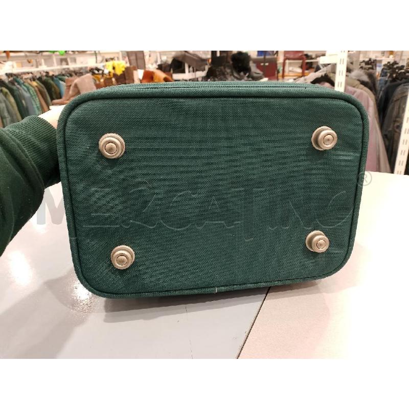 BEAUTY CASE AVIAS BY BRICS | Mercatino dell'Usato Salerno fratte 4