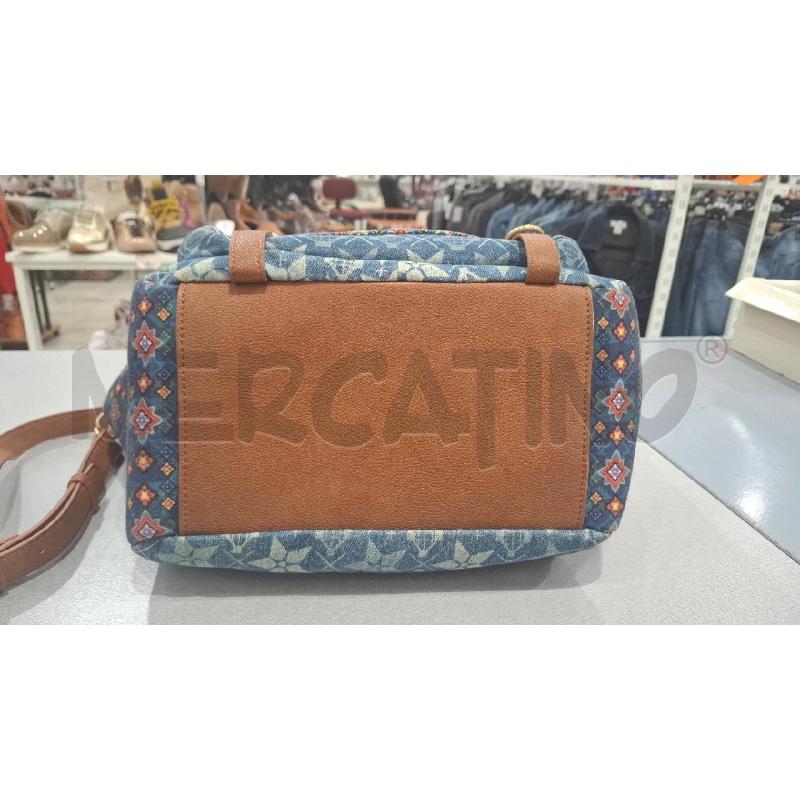 BORSA DONNA DESIGUAL FANT. AZZURRA GIALLA ROSSA | Mercatino dell'Usato Salerno fratte 3