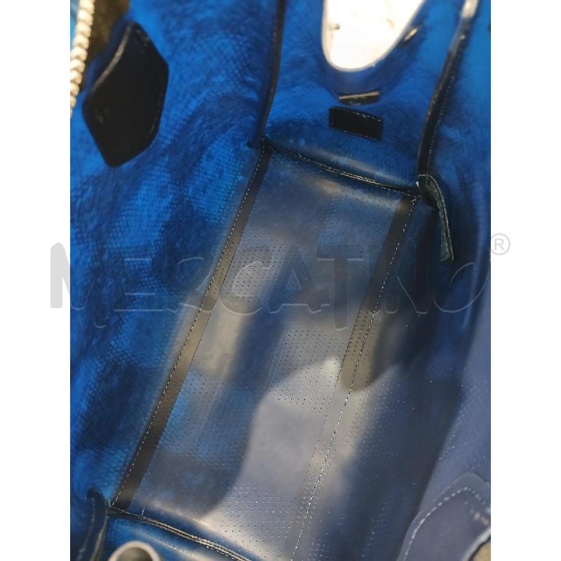 BORSA DONNA GUM CHIARINI BLU PLA EFFETTO PITONE | Mercatino dell'Usato Salerno fratte 3