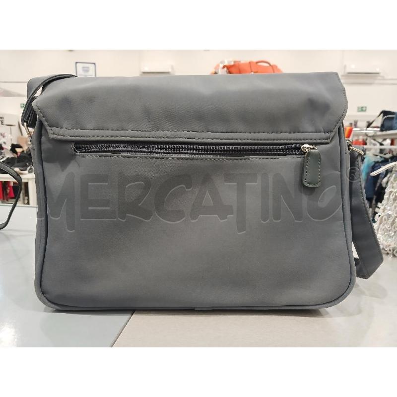 BORSA DONNA PHOENIX GRIGIA A SPALLA | Mercatino dell'Usato Salerno fratte 2