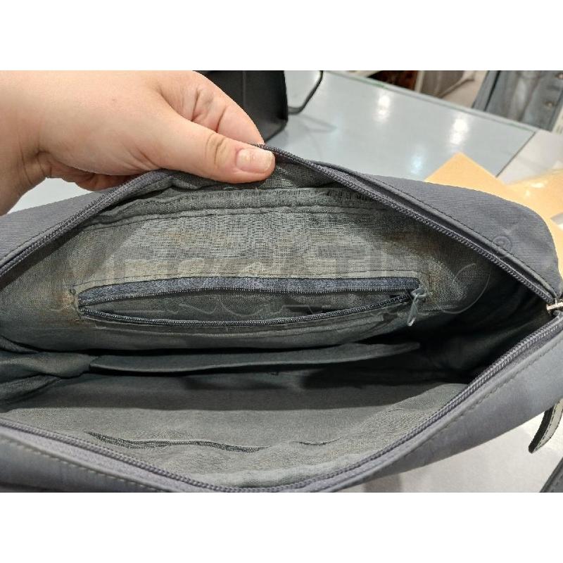 BORSA DONNA PHOENIX GRIGIA A SPALLA | Mercatino dell'Usato Salerno fratte 4