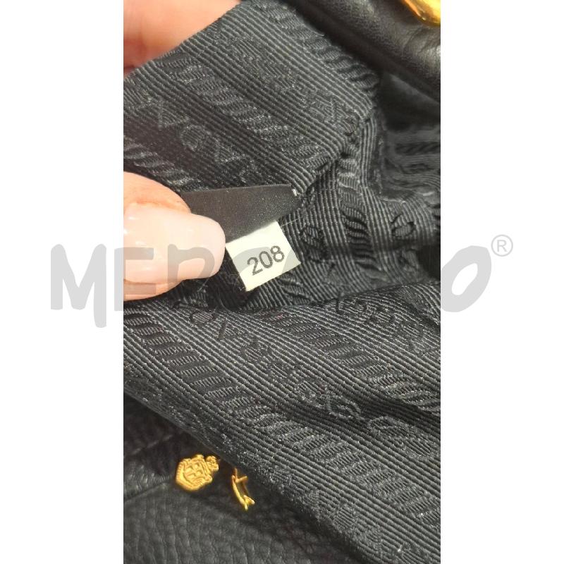 BORSA DONNA PRADA PELLE NERA HOBOA SPALLA | Mercatino dell'Usato Salerno fratte 5