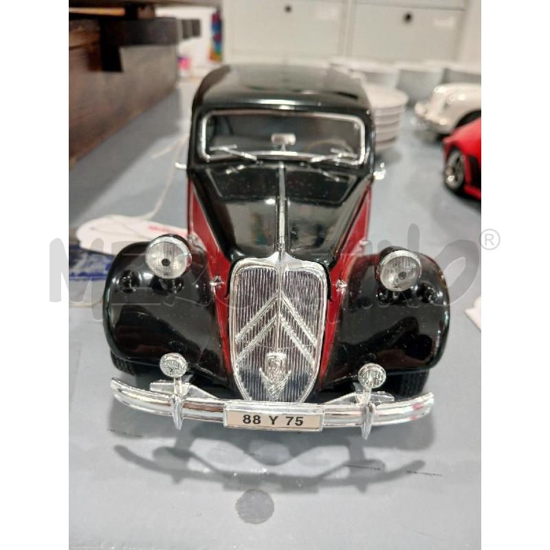 CITROEN 15CV MAISTO 1:18 | Mercatino dell'Usato Salerno fratte 2
