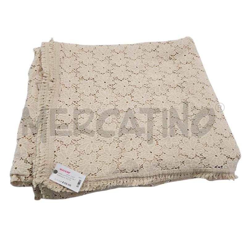 COPRI LETTO FILET MATRIMONIALE VINTAGE ECRÙ | Mercatino dell'Usato Salerno fratte 1