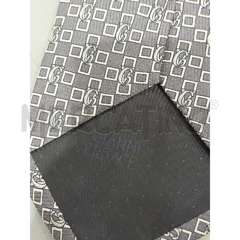 CRAVATTA GIANNI VERSACE SETA GRIGIA BLU QUADRI LOGO G | Mercatino dell'Usato Salerno fratte 4