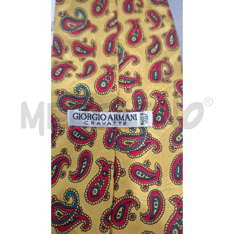 CRAVATTA GIORGIO ARMANI GIALLA FANT. PAISLEY MULTICOLOR SETA | Mercatino dell'Usato Salerno fratte 2
