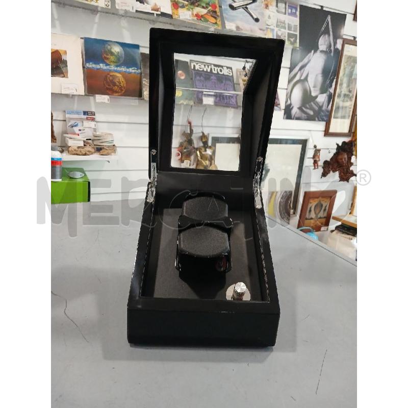 ESPOSITORE AUTOMATICO OROLOGIO WANWEN | Mercatino dell'Usato Salerno fratte 2