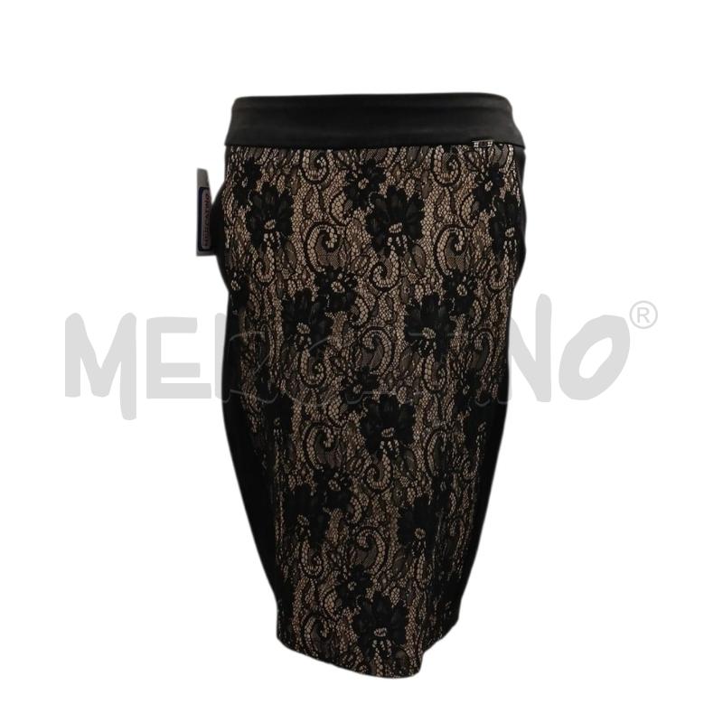 GONNA ARTIGLI BEIGE TRAFORATA NERA FANT. FIORI | Mercatino dell'Usato Salerno fratte 1