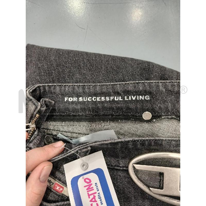 JEANS DONNA DIESEL INDUSTRY NERO  | Mercatino dell'Usato Salerno fratte 5