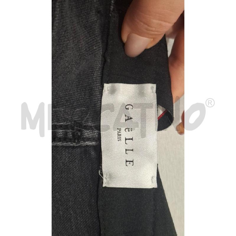JEANS DONNA GAELLE PARIS NERO CON BRETELLE | Mercatino dell'Usato Salerno fratte 3