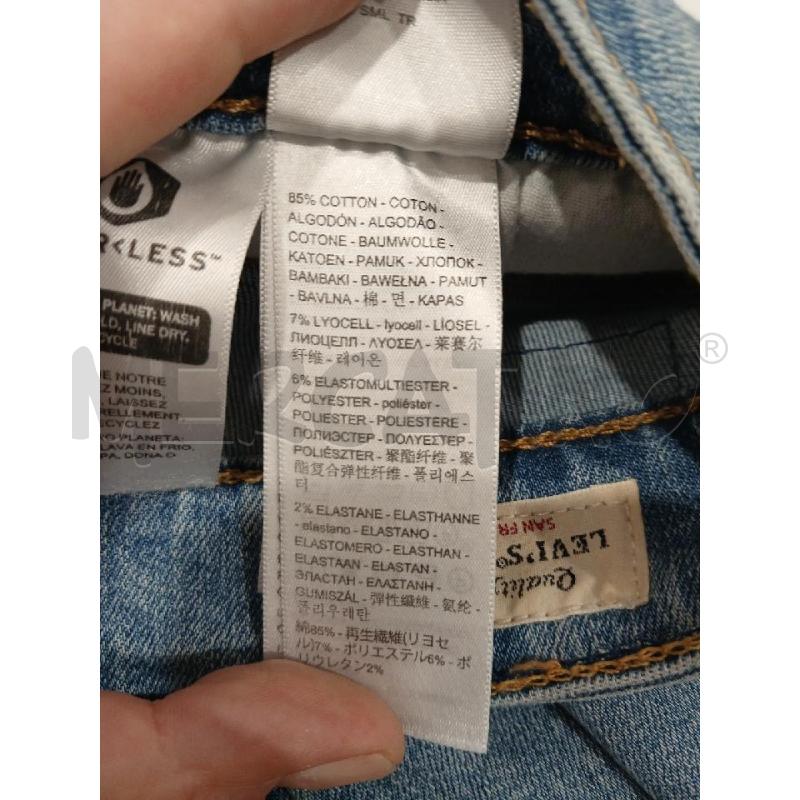 JEANS DONNA LEVIS  | Mercatino dell'Usato Salerno fratte 5