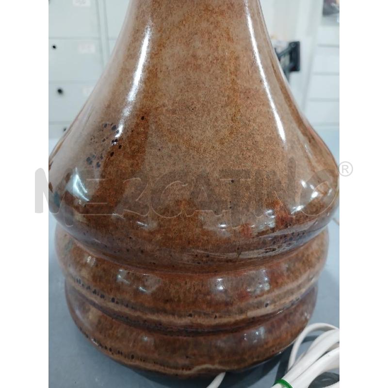 LAMPADA DA TAVOLO BASE CERAMICA SMALTATA MARORNE  | Mercatino dell'Usato Salerno fratte 2