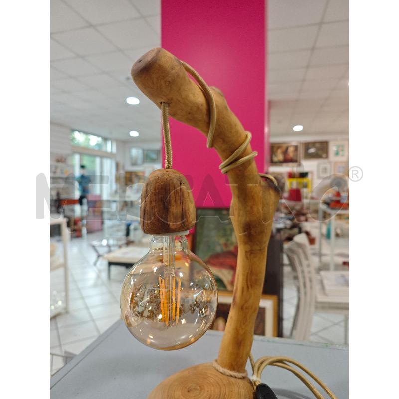 LAMPADA LEGNO FATTA A MANO | Mercatino dell'Usato Salerno fratte 3