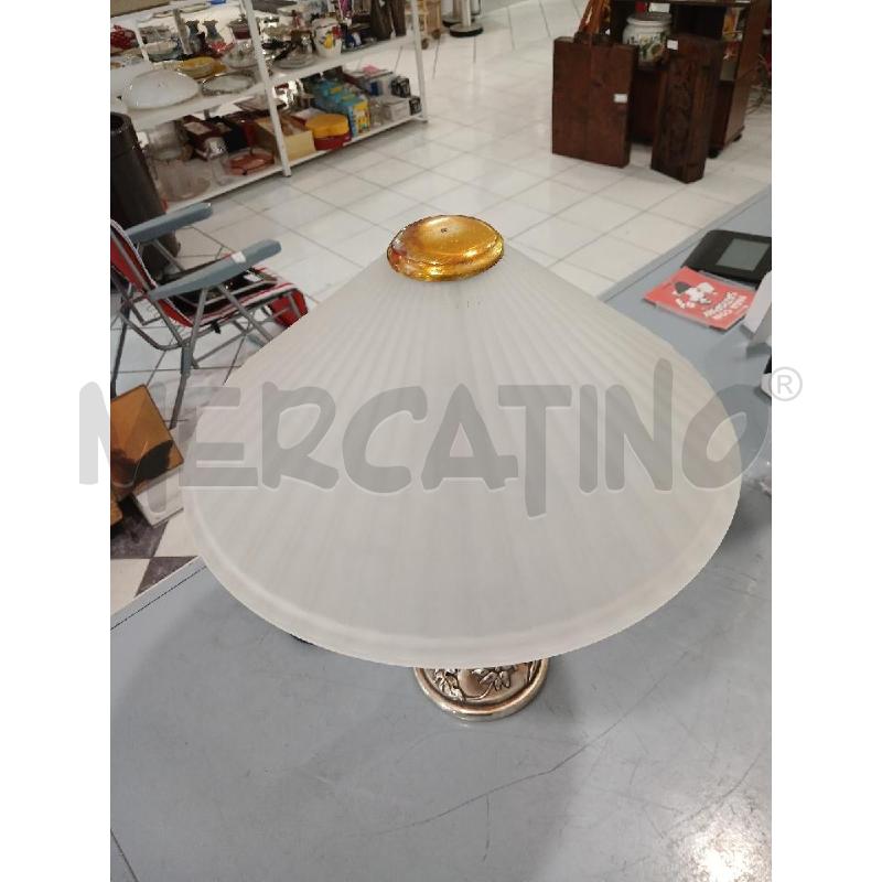 LAMPADA OTTAVIANI DA TAVOLO CON PARALUME IN VETRO | Mercatino dell'Usato Salerno fratte 3