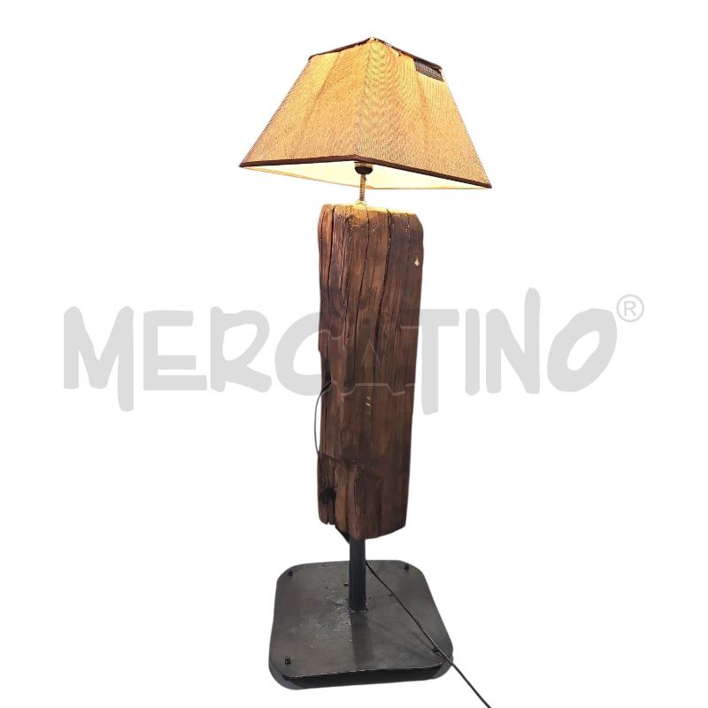 LAMPADA PIANTANA TRAVE LEGNO | Mercatino dell'Usato Salerno fratte 2