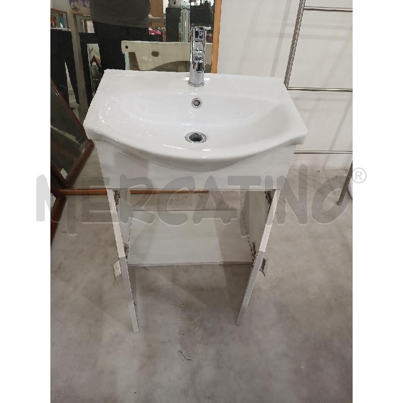 LAVABO CON MOBILE BIANCO  | Mercatino dell'Usato Salerno fratte 4