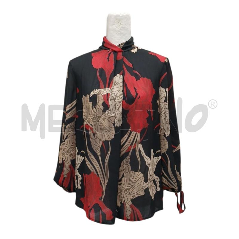 MAGLIA DONNA NUVOLA BASE NEA FIORI ROSSI BEIGE | Mercatino dell'Usato Salerno fratte 1