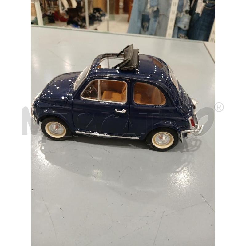 MODELLINO BBURAGO  FIAT 500 BLU  1:18 | Mercatino dell'Usato Salerno fratte 3
