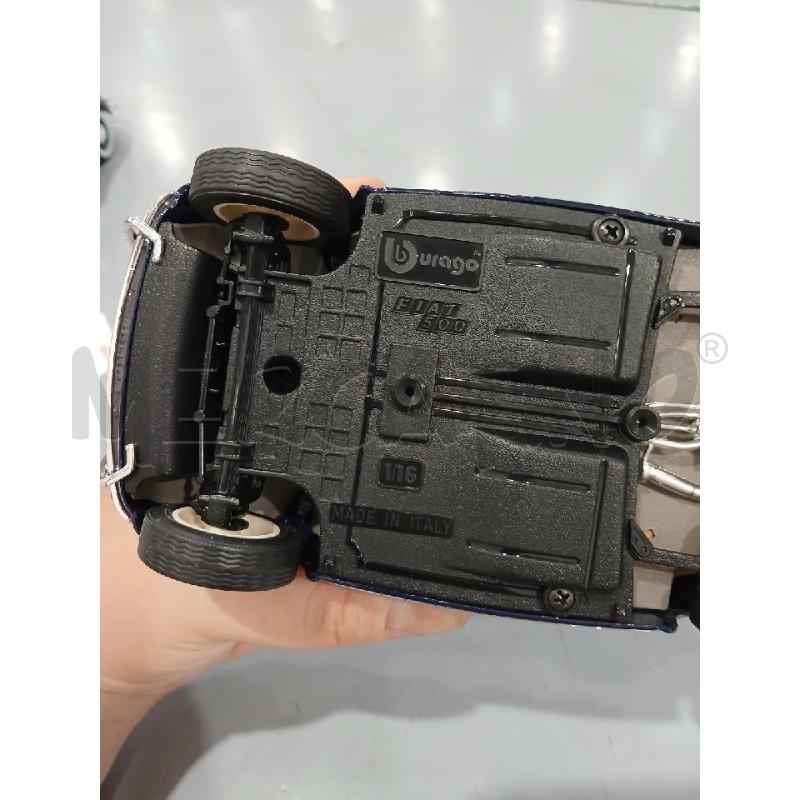 MODELLINO BBURAGO  FIAT 500 BLU  1:18 | Mercatino dell'Usato Salerno fratte 5