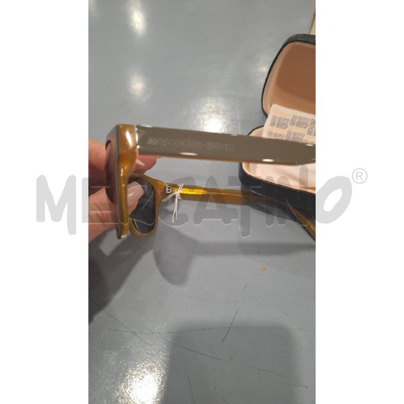 OCCHIALI UOMO DA SOLE MERCEDES BENZ COLOR TORTORA INTERNO GIALLO | Mercatino dell'Usato Salerno fratte 4