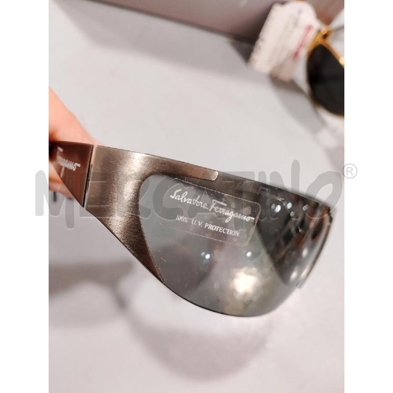 OCCHIALI UOMO SALVATORE FERRAGAMO MASCHERINA 1067 NERO GRIGIO | Mercatino dell'Usato Salerno fratte 3