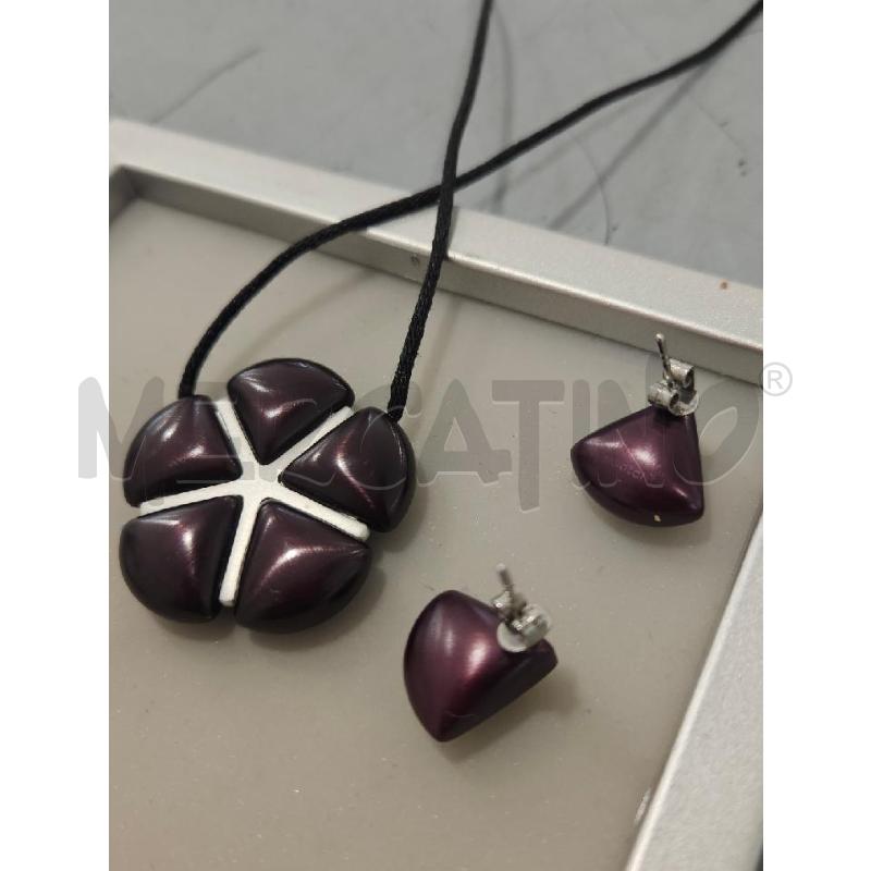 PARURE SWATCH COLLANA + ORECCHINI FIORE VIOLA E PETALI ACCIAIO  | Mercatino dell'Usato Salerno fratte 3