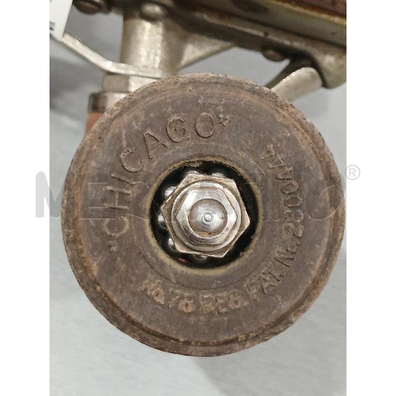 PATTINI VINTAGE A ROTELLE BIANCHI | Mercatino dell'Usato Salerno fratte 3
