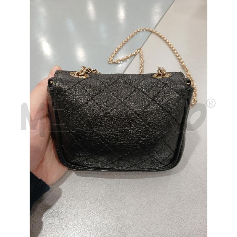 POCHETTE COCCINELLE NERA CATENA DORATA | Mercatino dell'Usato Salerno fratte 3