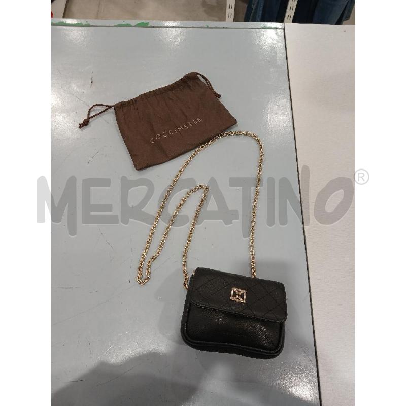 POCHETTE COCCINELLE NERA CATENA DORATA | Mercatino dell'Usato Salerno fratte 5