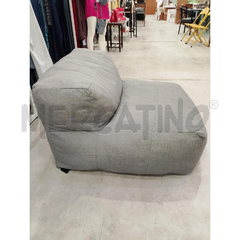POLTRONA DEGHI GRIGIO BAKU | Mercatino dell'Usato Salerno fratte 3