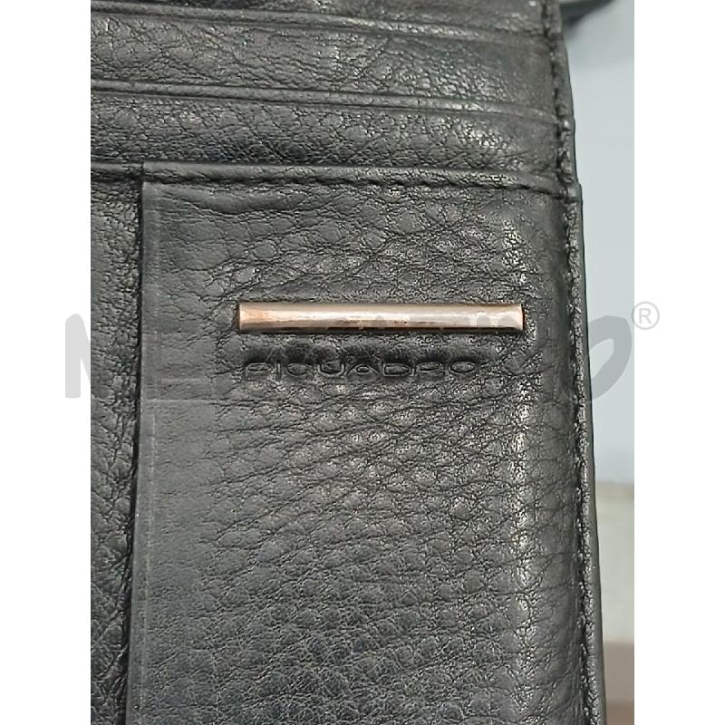PORTA TESSERE E MONETE PIQUADRO NERO | Mercatino dell'Usato Salerno fratte 4