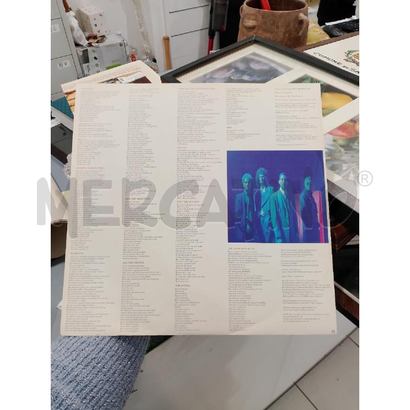 QUEEN - INNUENDO | Mercatino dell'Usato Salerno fratte 4