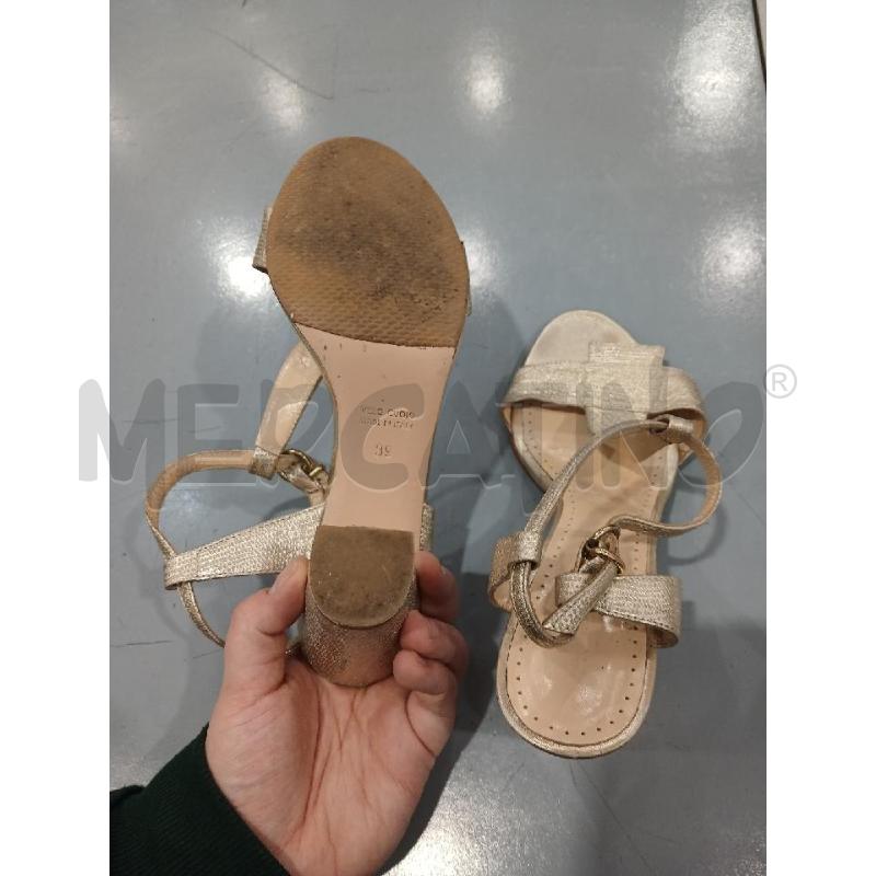 SANDALI DONNA MARC ELLIS DORATE MARTELLATE | Mercatino dell'Usato Salerno fratte 4