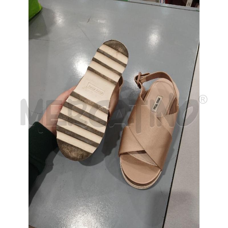 SANDALI DONNA MIU MIU RASO ROSA | Mercatino dell'Usato Salerno fratte 5