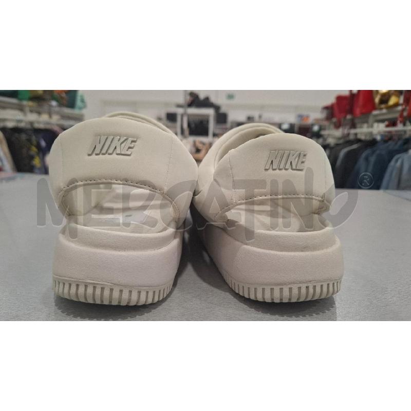 SANDALI DONNA NIKE CALM LIGHT BONE | Mercatino dell'Usato Salerno fratte 3