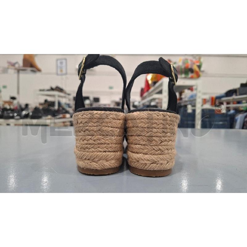 SANDALI DONNA TOMMY HILFIGER NERI ZEPPA N.39 (NUOVI) | Mercatino dell'Usato Salerno fratte 3