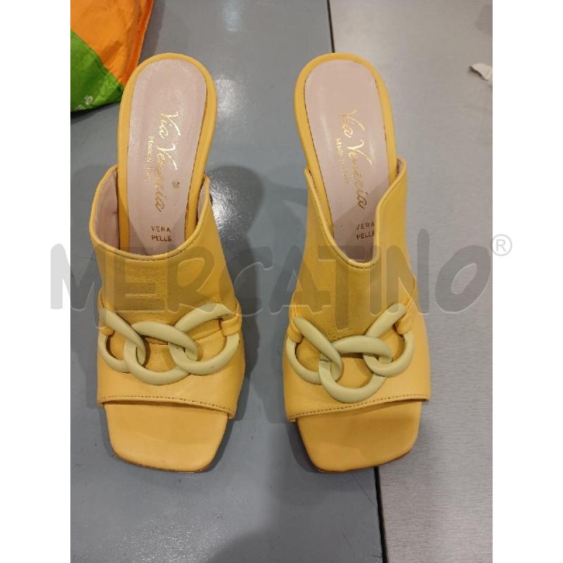 SANDALI DONNA VIA VENEZIA GIALLI IN PELLE | Mercatino dell'Usato Salerno fratte 2