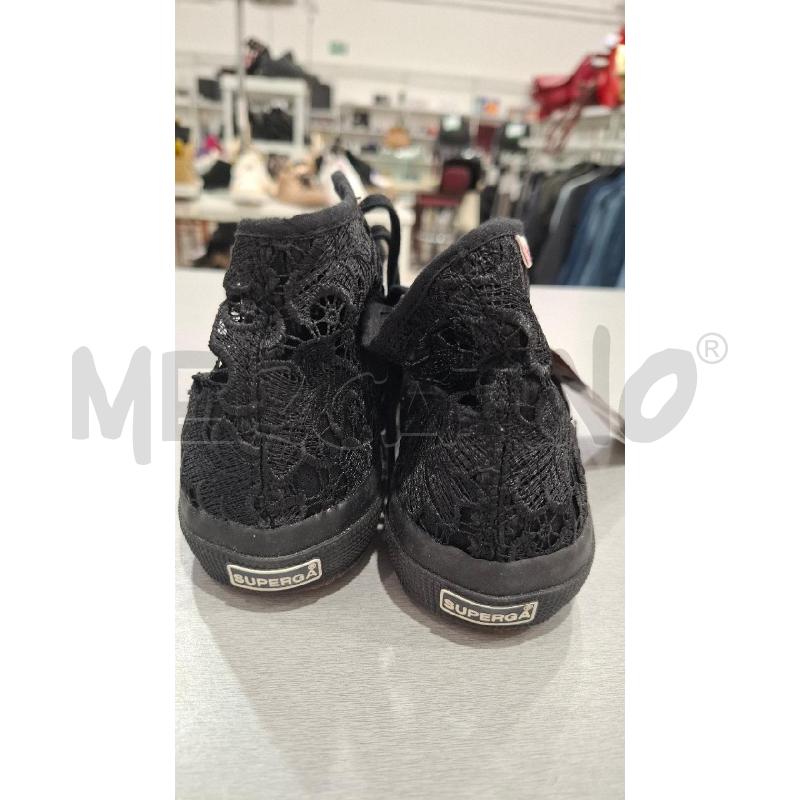 SCARPE DONNA SUPERGA PIZZO NERO TG 39 | Mercatino dell'Usato Salerno fratte 3