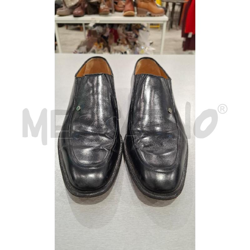SCARPE UOMO MOCASSINI TESTONI NERI | Mercatino dell'Usato Salerno fratte 2