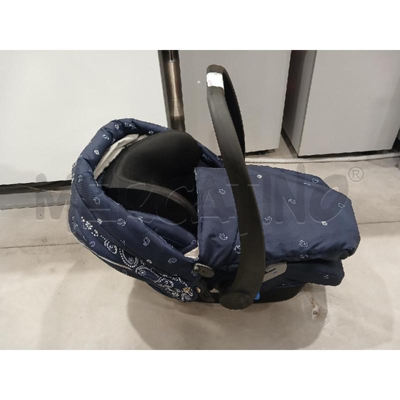 SEGGIOLINO AUTO BLU ZIBO | Mercatino dell'Usato Salerno fratte 2