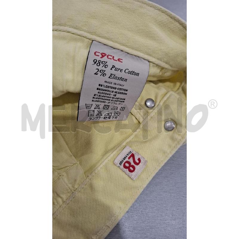SHORTS DONNA CYCLE GIALLI PAGLIERINO | Mercatino dell'Usato Salerno fratte 4