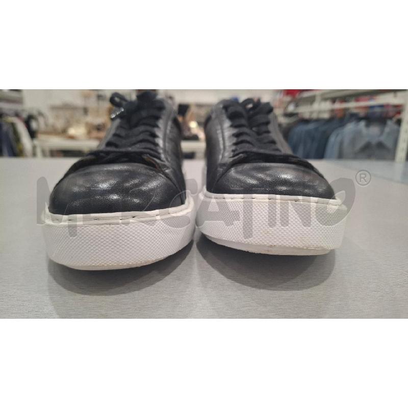SNEAKERS DONNA GUARDIANI NERE | Mercatino dell'Usato Salerno fratte 2