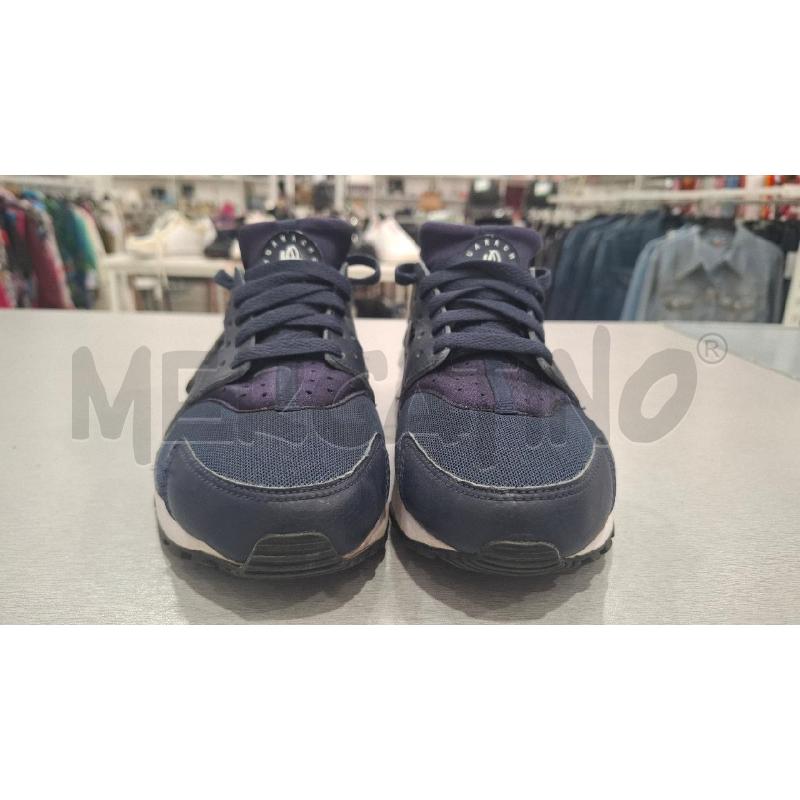 SNEAKERS DONNA HURACHE BY NIKE BLU NAVY | Mercatino dell'Usato Salerno fratte 2