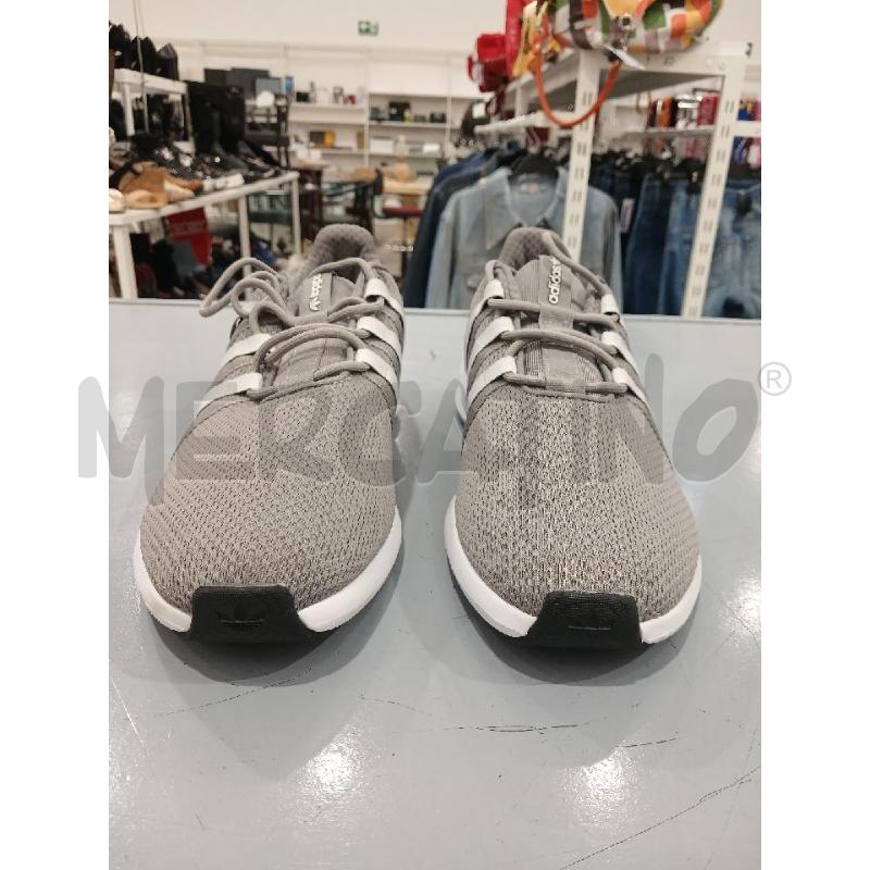 SNEAKERS UOMO ADIDAS GRIGIE COME NUOVE VESTIBILITA' PICCOLA | Mercatino dell'Usato Salerno fratte 2