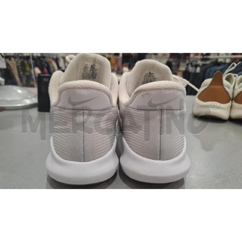 SNEAKERS UOMO NIKE BIANCHE | Mercatino dell'Usato Salerno fratte 3