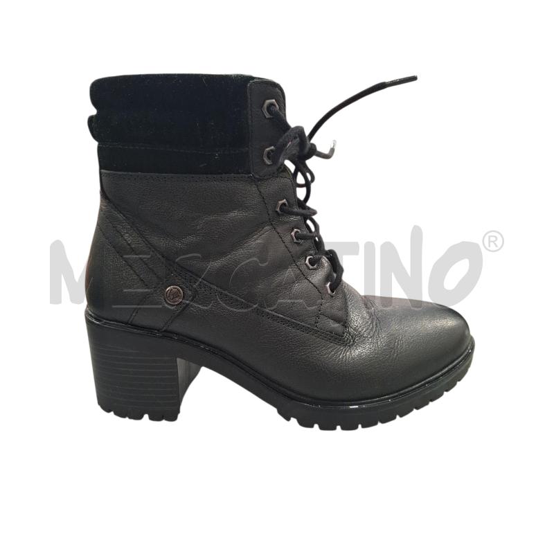 STIVALETTI DONNA WRANGLER NERI CON TACCO COMODO | Mercatino dell'Usato Salerno fratte 1