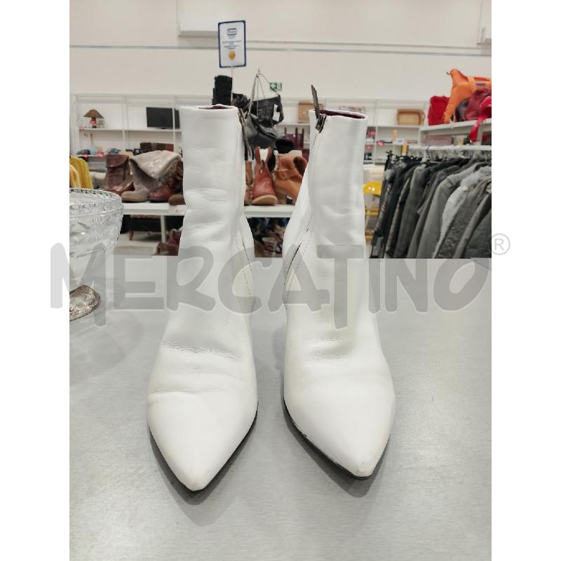 STIVALI DONNA CARMENS BIANCHI TACCO ARGENTO | Mercatino dell'Usato Salerno fratte 2