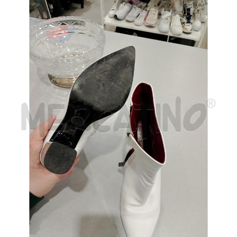 STIVALI DONNA CARMENS BIANCHI TACCO ARGENTO | Mercatino dell'Usato Salerno fratte 4